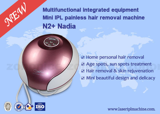 ভালো দাম 110 - 240V 704nm Permanent  IPL Hair Removal Machines For Home Use অনলাইন